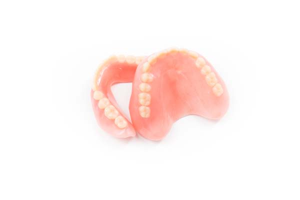 Reasons Adjusting To New Dentures Can Be Quite Simple